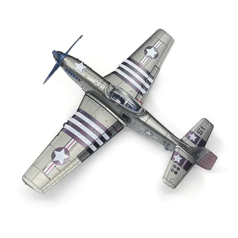 ユニオンモデル、P-51D MUSTANG 予備モーター付き 新品未組立品 ユニオンモデル、P-51D MUSTANG 予備モーター付き 新品未組立品