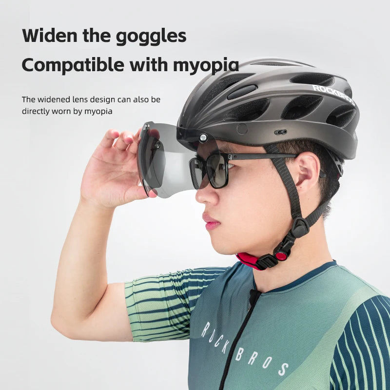 ROCKBROS Ultralight Bicycle Helmet 58-65cm Large Cycling Helmet Venilation Integrally-mold Safety Headwear MTB Road Bike Helmets
