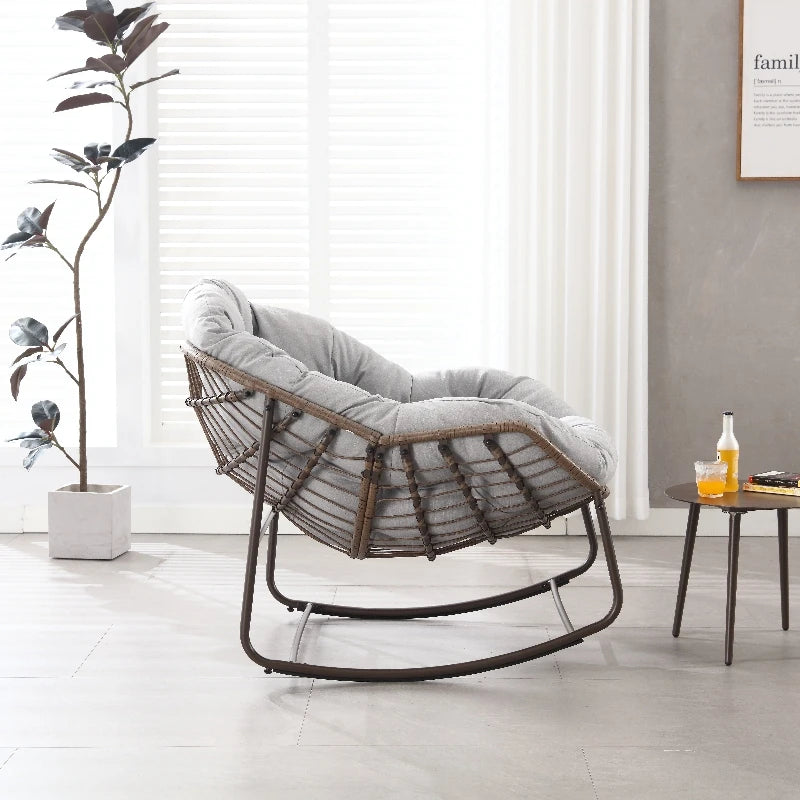Miejski Luksus Szary Rattanowy Fotel Huśtawka z Tapicerowanym Oparciem