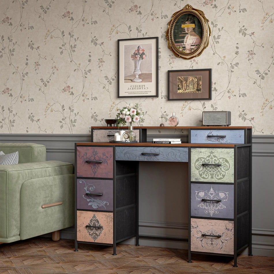 Kaupunkityylinen luksusmeikkipöytä, jossa on yhdeksän laatikkoa ja säilytystilaa