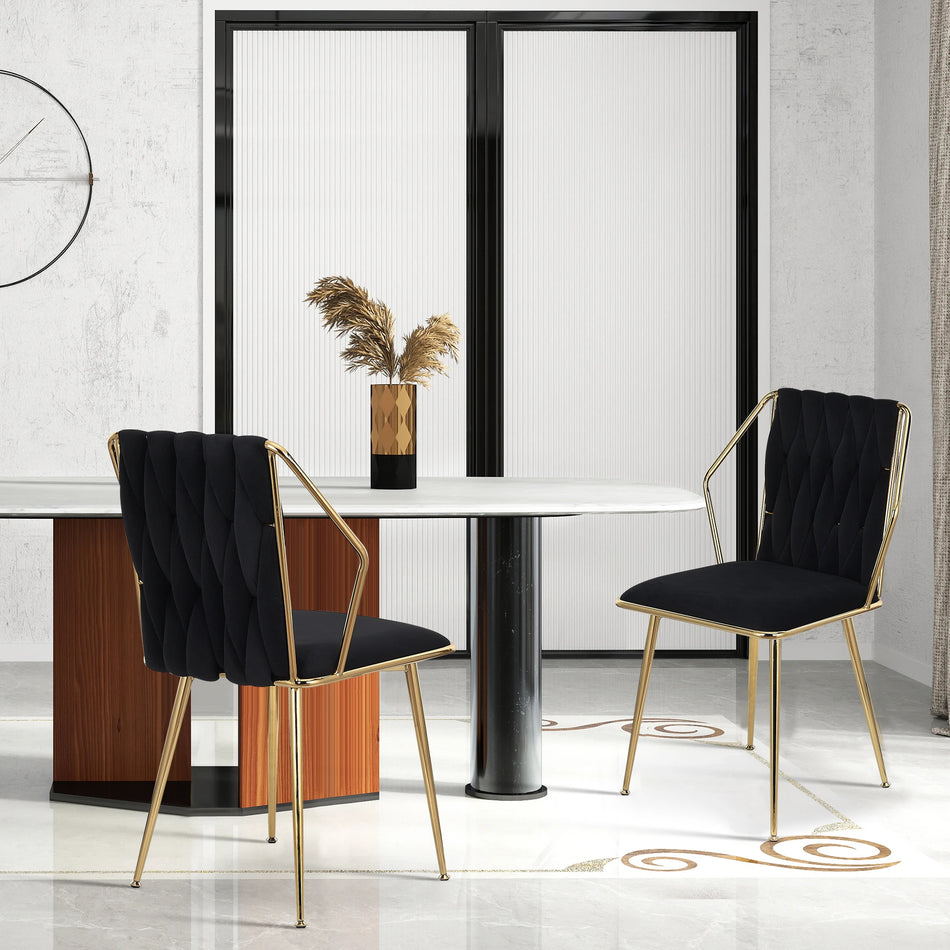 Черные бархатные обеденные стулья для 2-х с подлокотниками и золотыми ножками