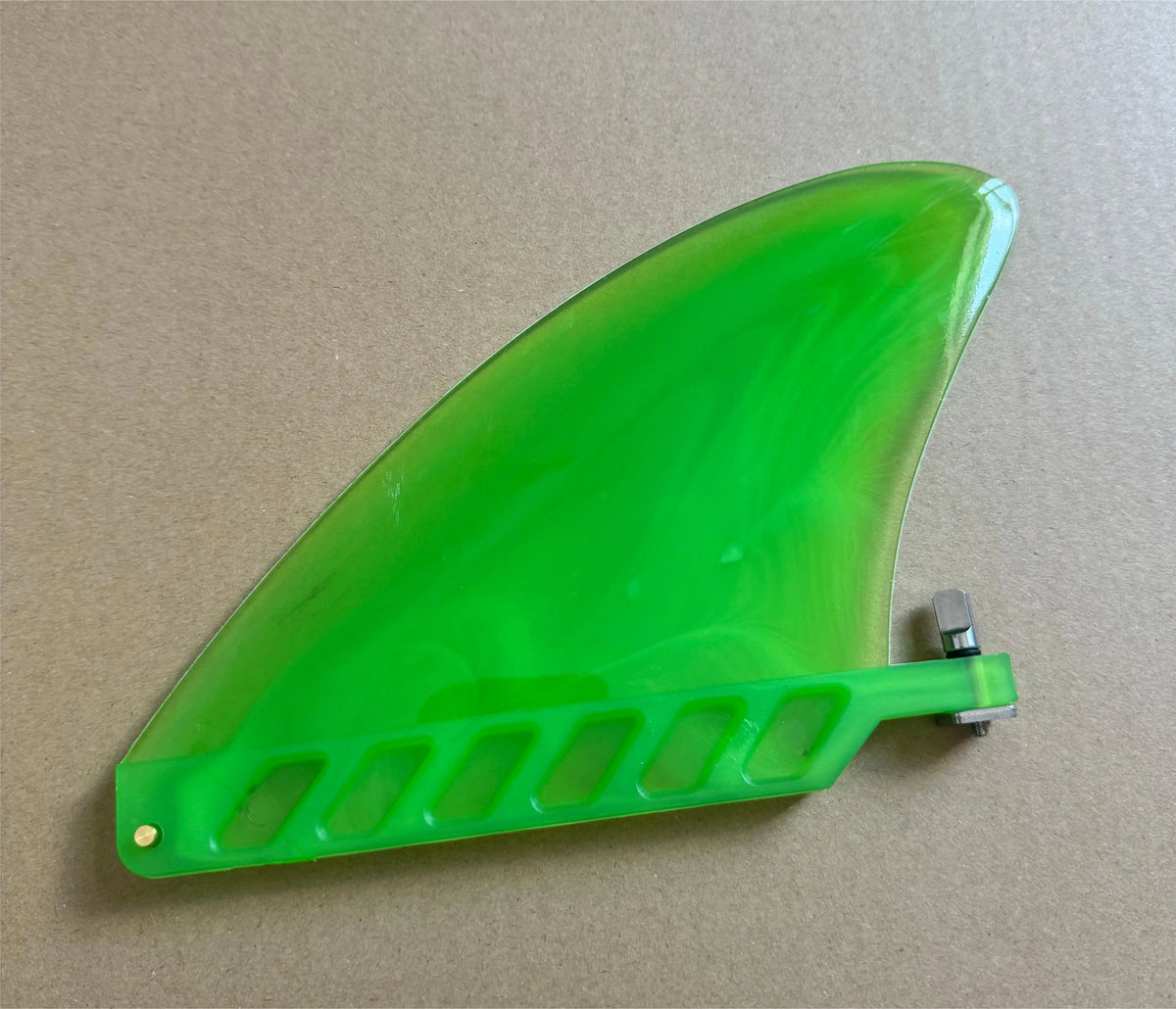 4.6 Inch Soft Flex Center Fin, Longboards, Inflatable Paddle Boards, River Running, TPU Material, Unisex Surfing Fin Green No tool Screw