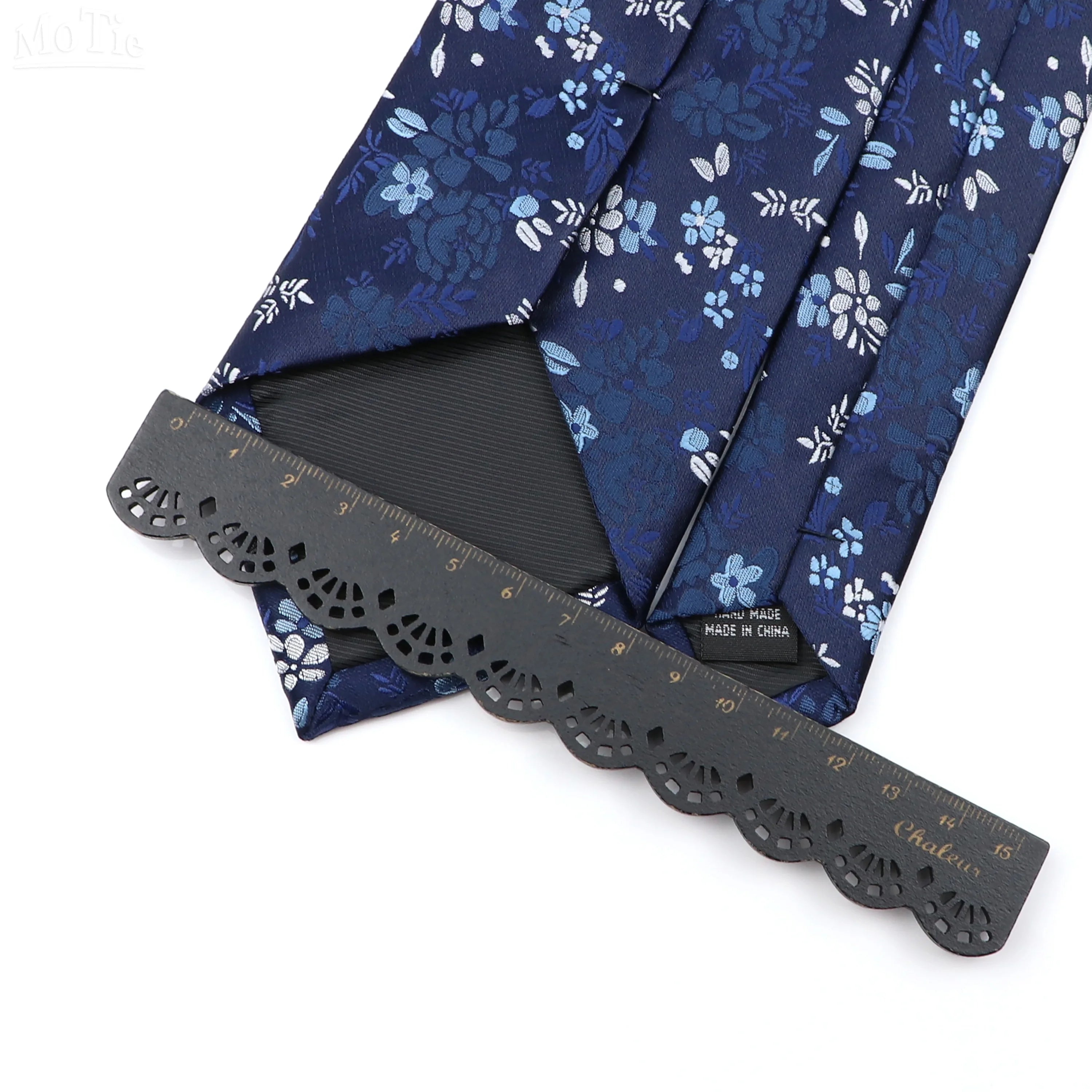 Men's Floral Tie with Brown Bear and Horse Print