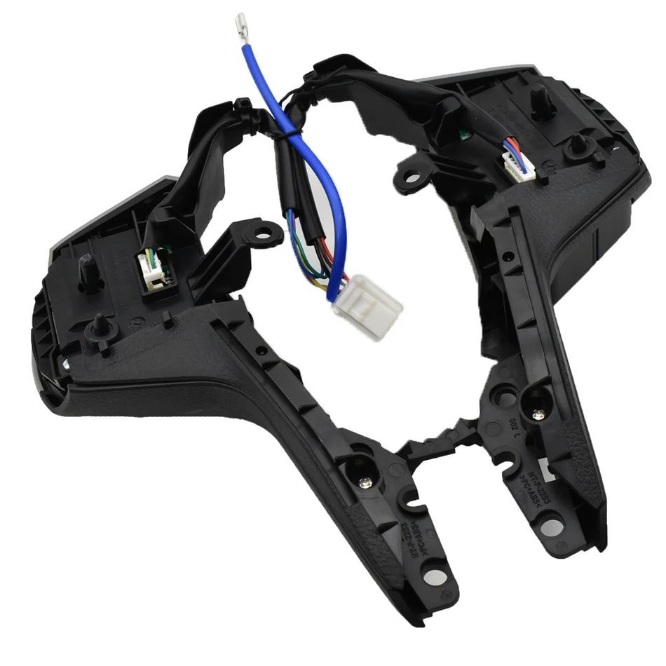 Buton pentru controlul audio și al cruise control-ului pe volan pentru Toyota Innova 2015-2021
