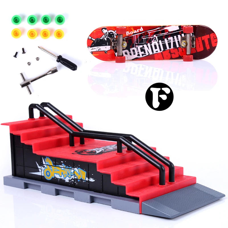 Finger Skateboards TTS00113 &ndash; Mini Skate Park Practice Kit F 23.5x10x9.5