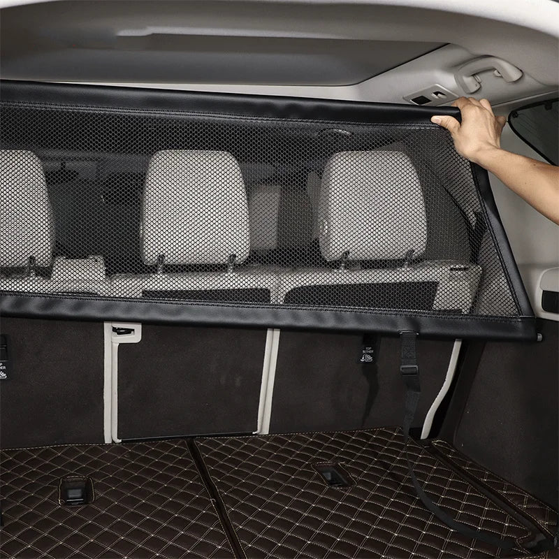 Ochranná síť pro psy Trunk 2017 až 2025 Land Rover Discovery LR5