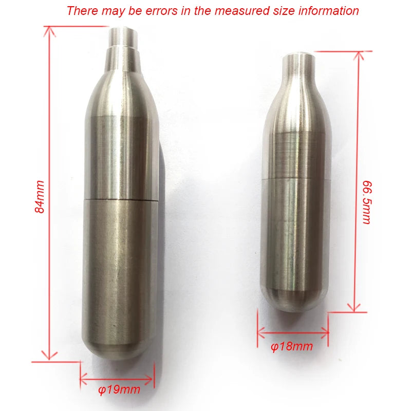 Akumulatorowy zbiornik CO2 200bar z wkładami 12g do replik AEG Airsoft.