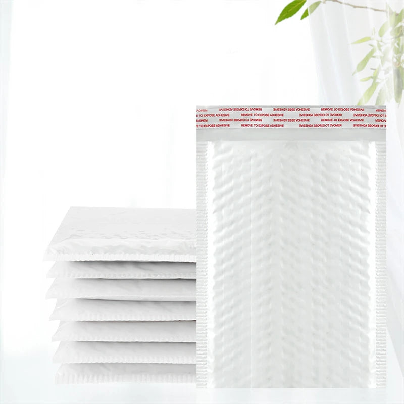White Poly Bubble Mailers - Pack of 50 Envelopes