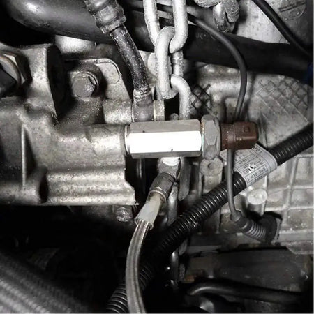 1/8'' BSPT & 1/8'' NPT & M10 Stainless Steel Oil Pressure Sensor Connector Joint to NPT Tee Adapter Turbo Accessories Adapter by InterCyprus Trading Ltd
