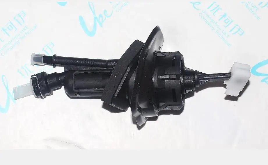 Cilindru principal de ambreiaj pentru Ford Focus MK2 și Escort 2015-2018