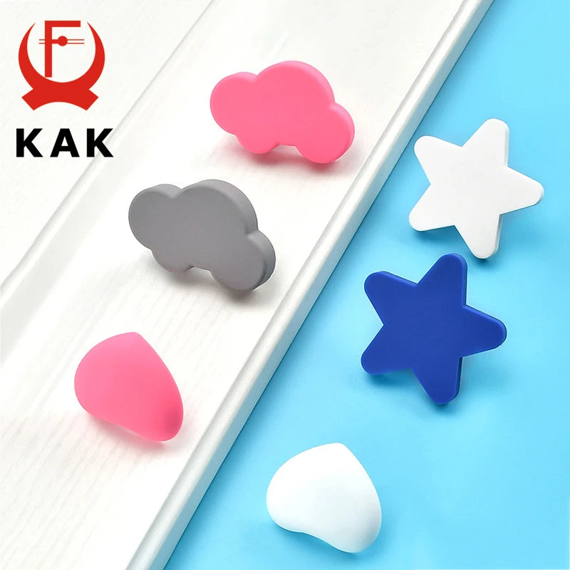 Ручки для шкафов в детской комнате Kak Cartoon в виде луны, звезды и облака