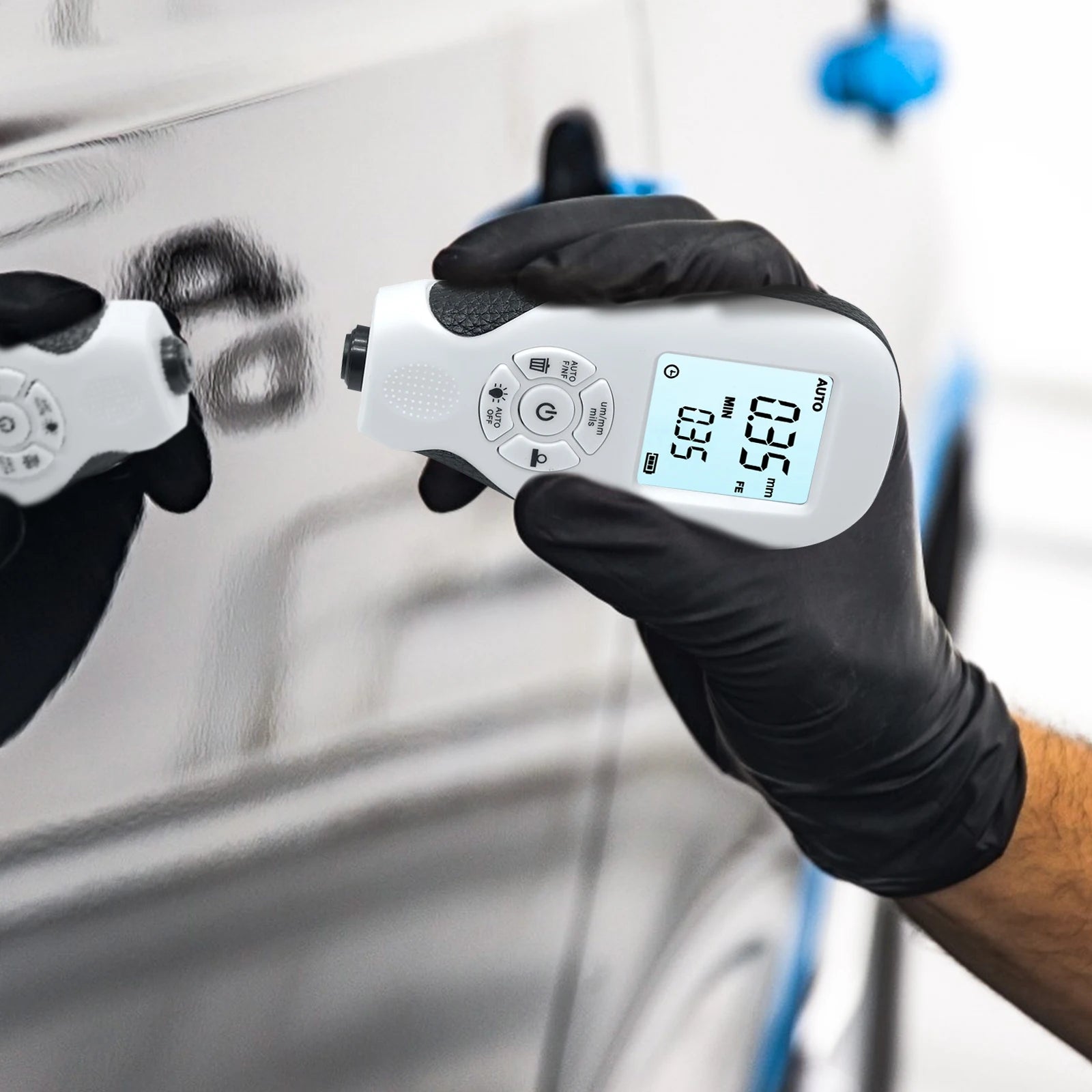 HW-300 Coation Thickness Gauge &ndash; Backlit LCD Display