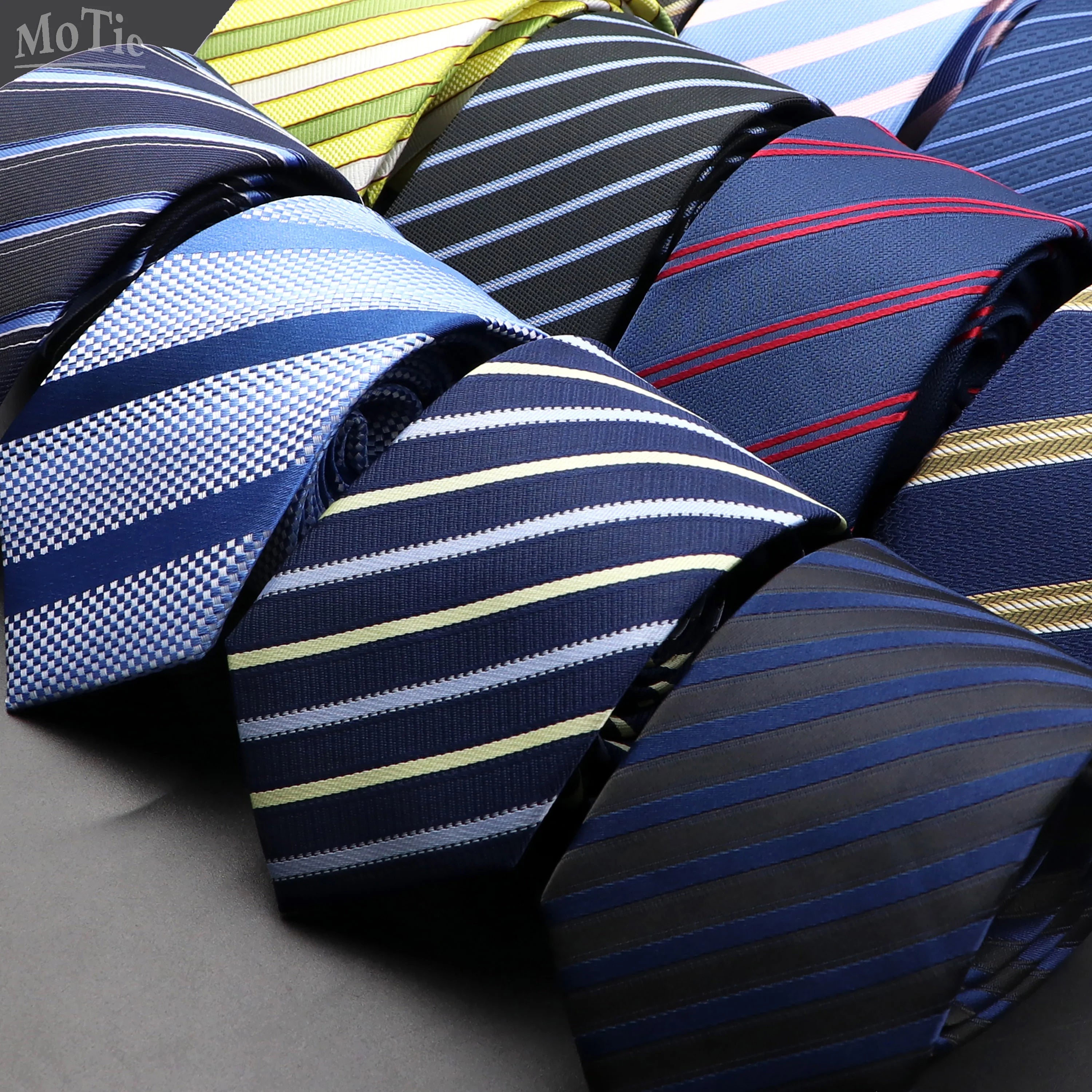 Classic Striped Necktie for Men - Perfect for Weddings and Formal Events