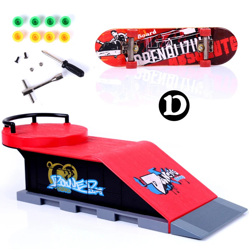 Finger Skateboards TTS00113 &ndash; Mini Skate Park Practice Kit D 28.5x10x9