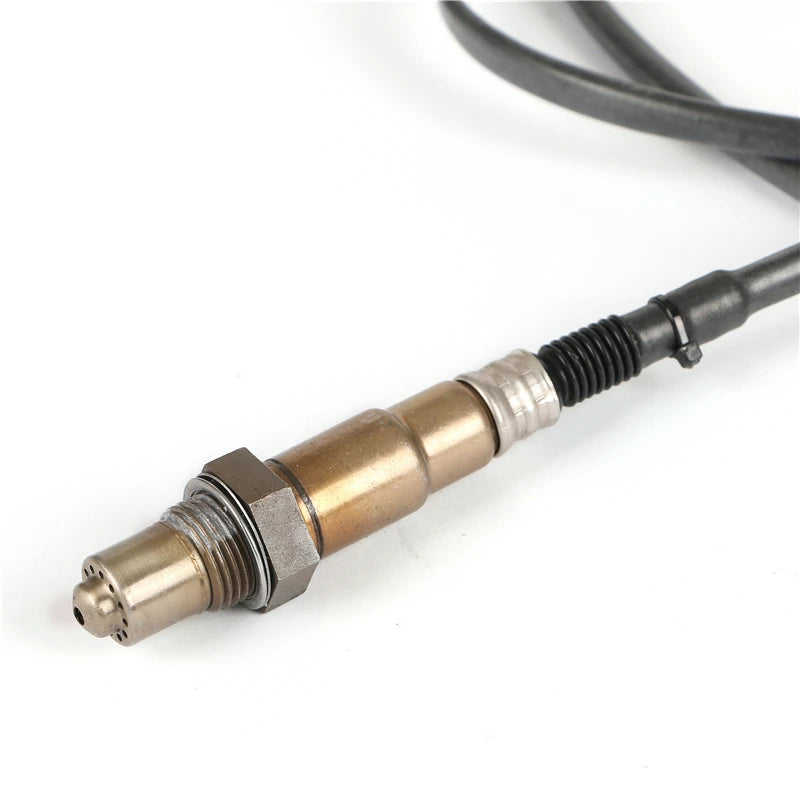 Lambda senzor kyslíku 4-vodičový vyhřívaný pro VW Passat Golf Beetle Audi A4 B6, 1.8 2.0