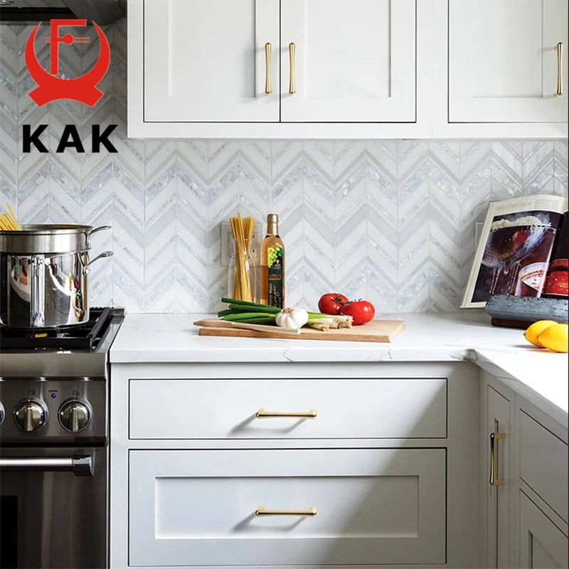 KAK Svetlo Zlati Ročaji Kabineta Kaplja Oblika 96mm Cinkova Zlitina