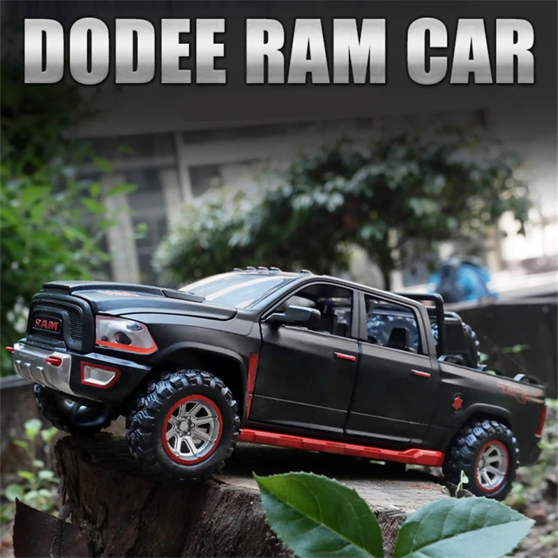 WELLY 1:32 Dodge RAM TRX Diecast Pickup with Sound and Light Features