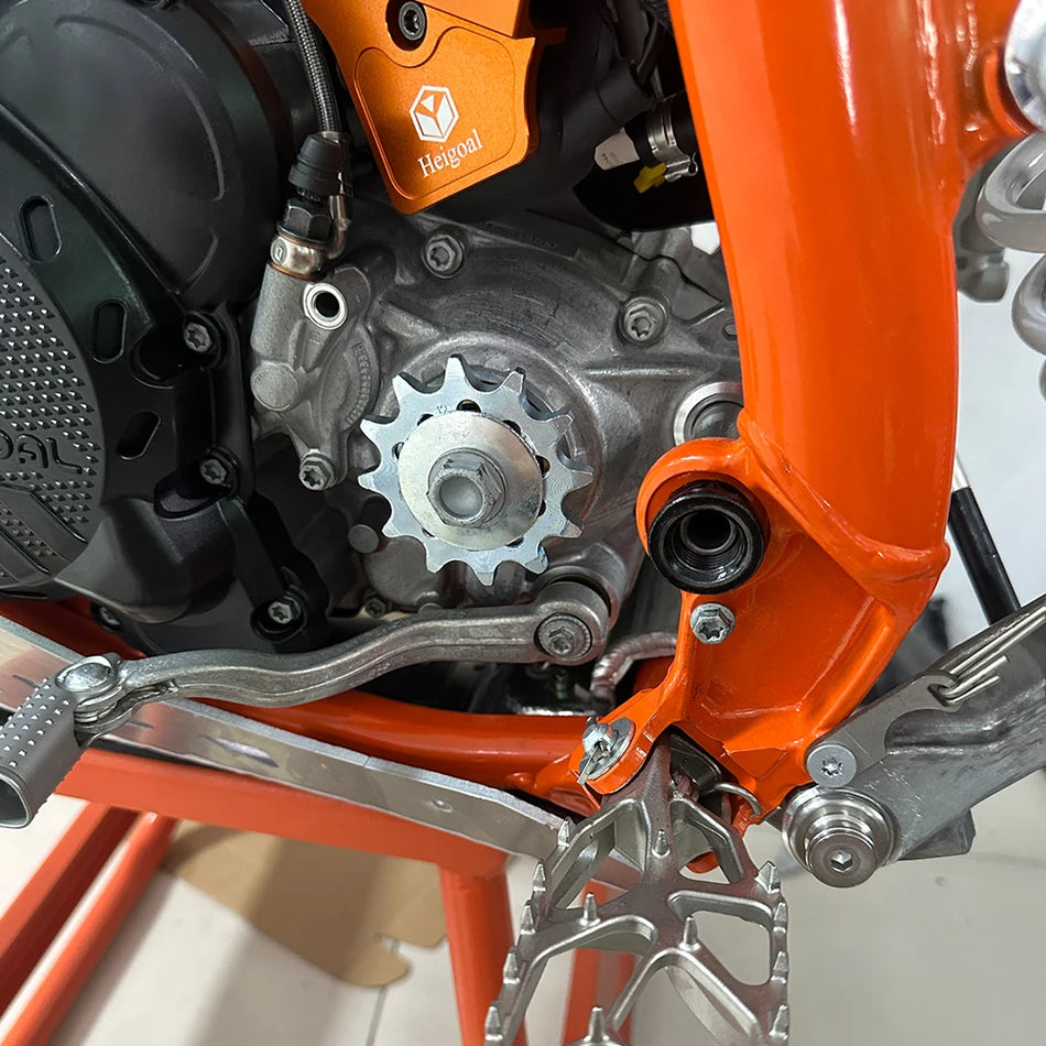 KTM Front Chain Sprocket Gear For SX SXF XC XCF XC-W Six Days, 12 13 14 Teeth Made Of High Quality Metal