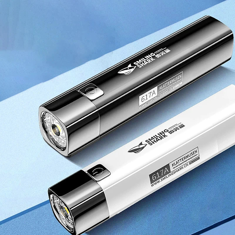 USB Şarjlı LED El Feneri ABS Gövde ve 18650 Pil ile