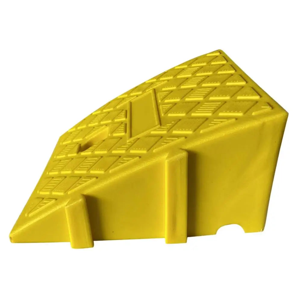 Curb Ramps 25x27x7cm &ndash; Heavy Duty PVC Anti Slip Surface Yellow / CHINA