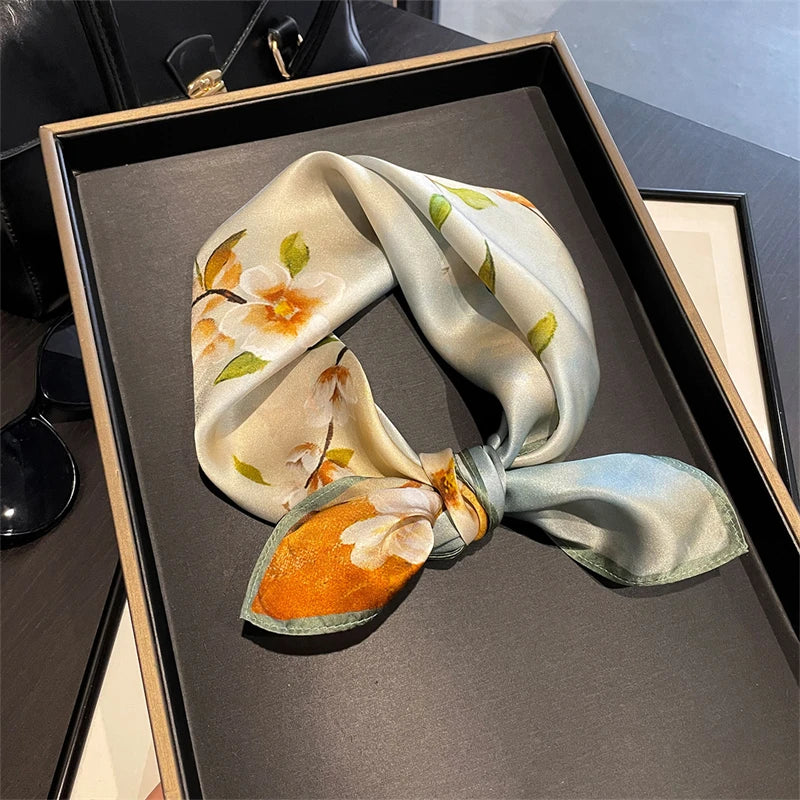 RUNMEIF Luxury 100% Silk Scarf &ndash; Elegant Horse Print Design JZA970-01 / 53x53cm / CHINA