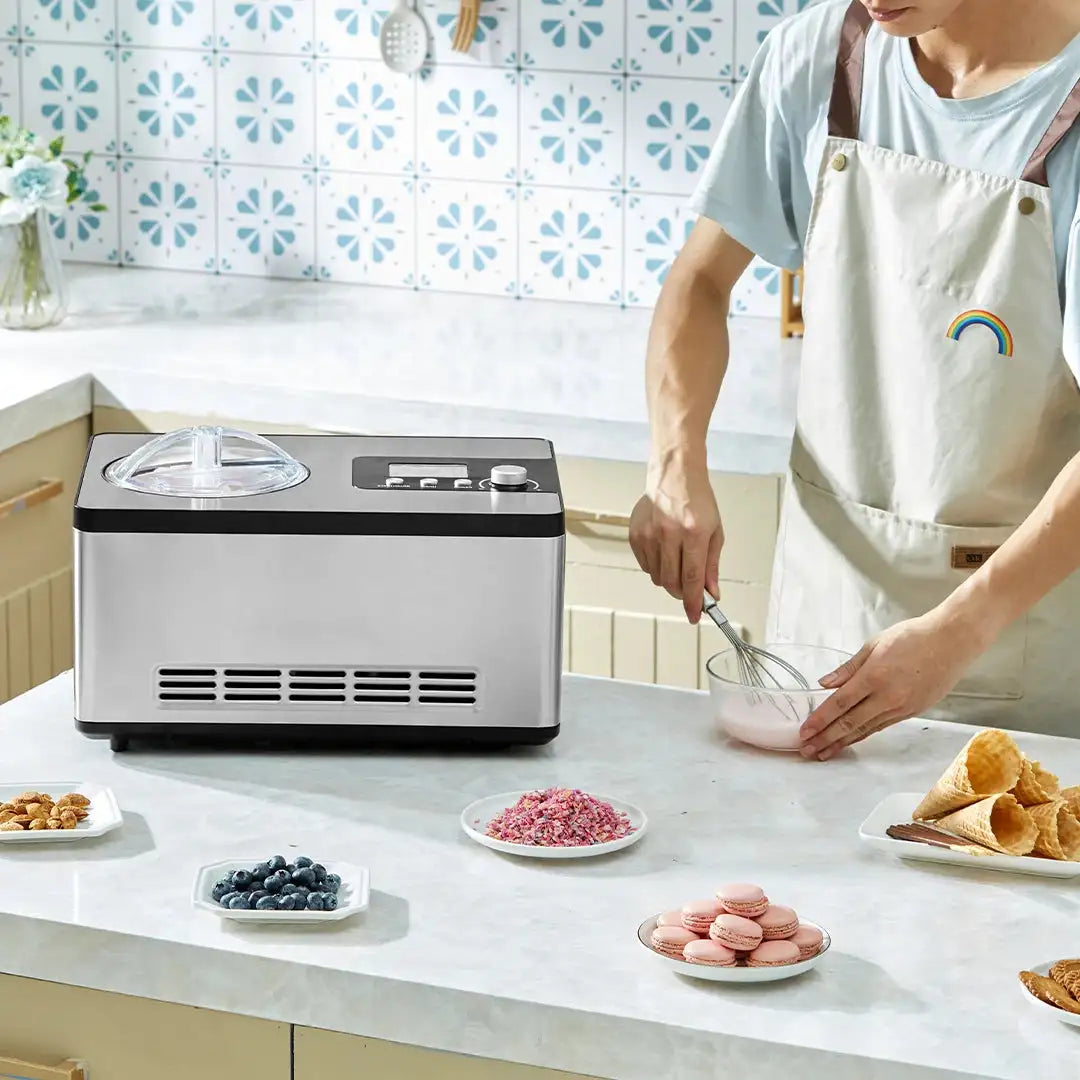 Automatic Ice Cream Maker Built In Compressor 2 Qt