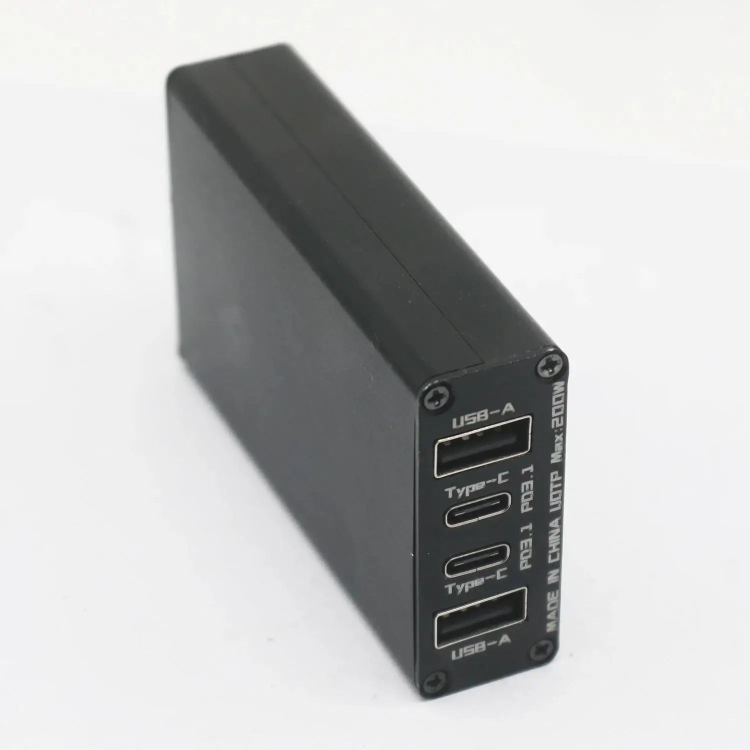 PD3.1 200W Fast Charger &ndash; Buck Boost Desktop Car USB