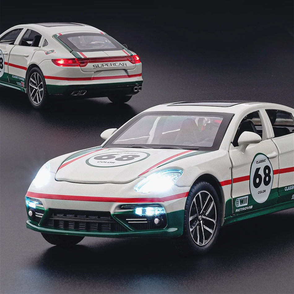 Model avtomobila iz litine v razmerju 1:32 za Porsche Panamera 911GT3