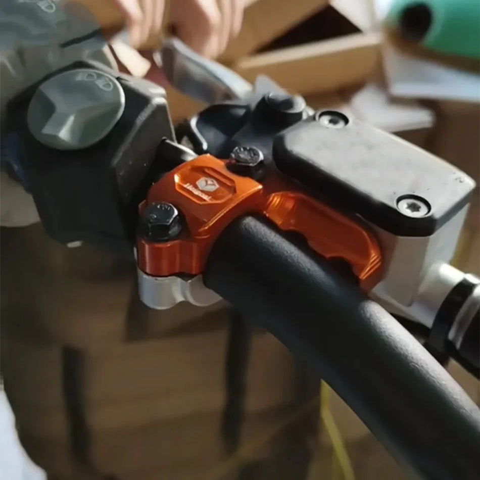 Προστατευτικά κύριου κυλίνδρου Sherco SE300 για αξεσουάρ αγωνιστικής μοτοσυκλέτας σειράς SE