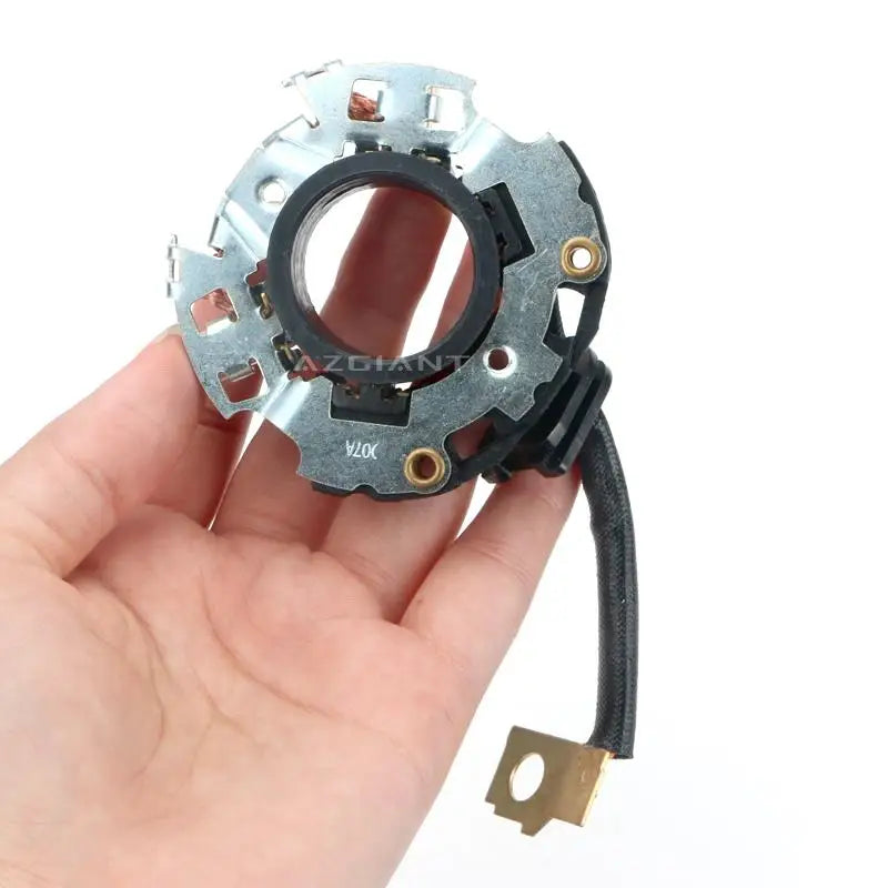 Generaattorin hiiliharjapidike Citroen C-Elysee C3 XR ja Peugeot 301 308 2008