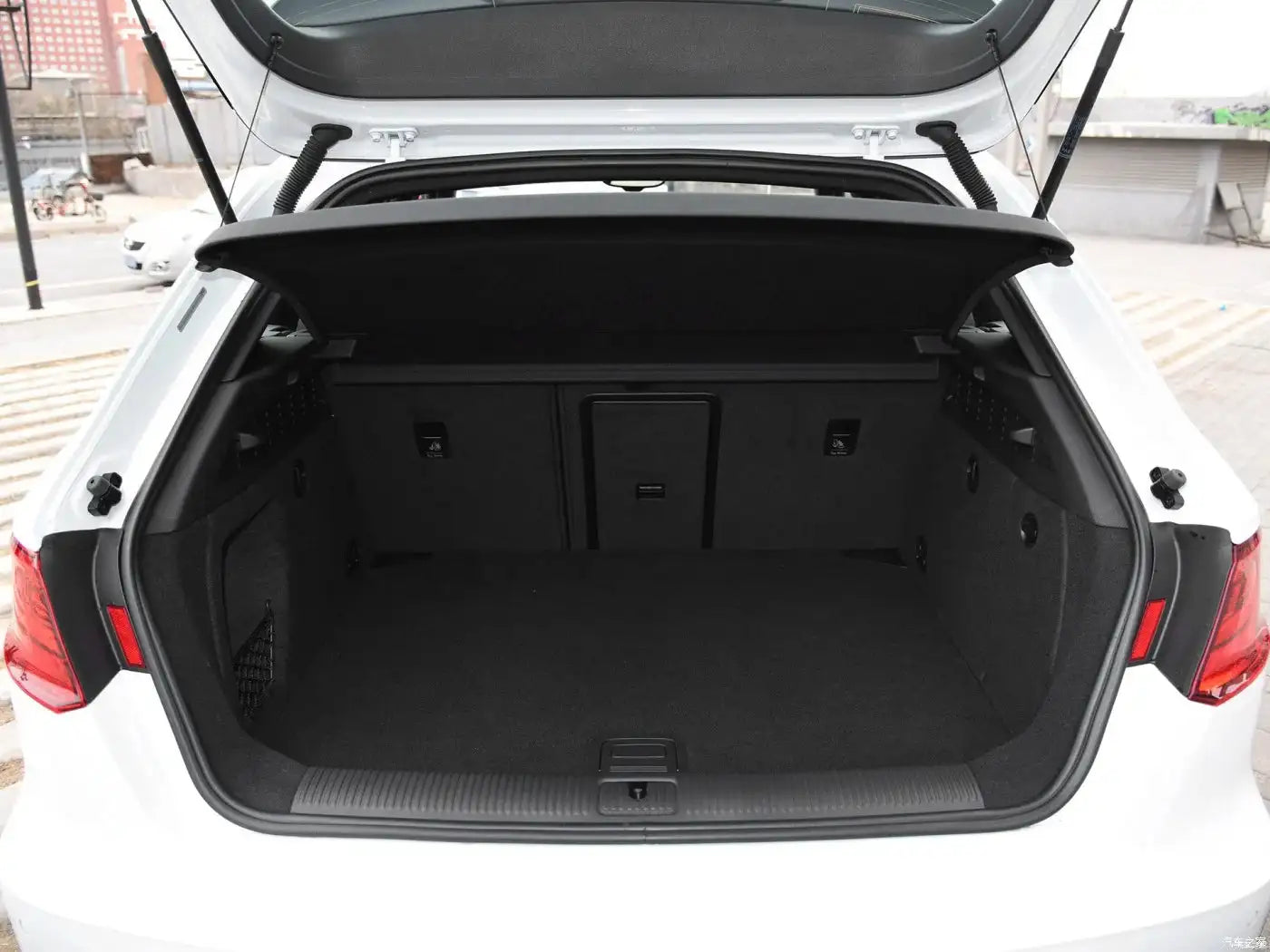 Audi A3 8V Faux Leather Seat Covers Set Waterproof Premium