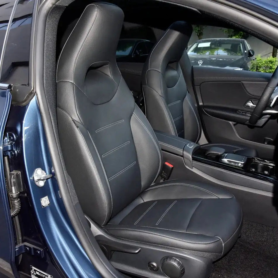 Coprisedili in pelle sintetica personalizzati per Mercedes CLA Coupe set completo