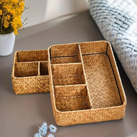 Seagrass Woven Storage Basket Desktop Sundry Organizer Cosmetic Storage Practical Gifts for Families Friends by InterCyprus Trading Ltd