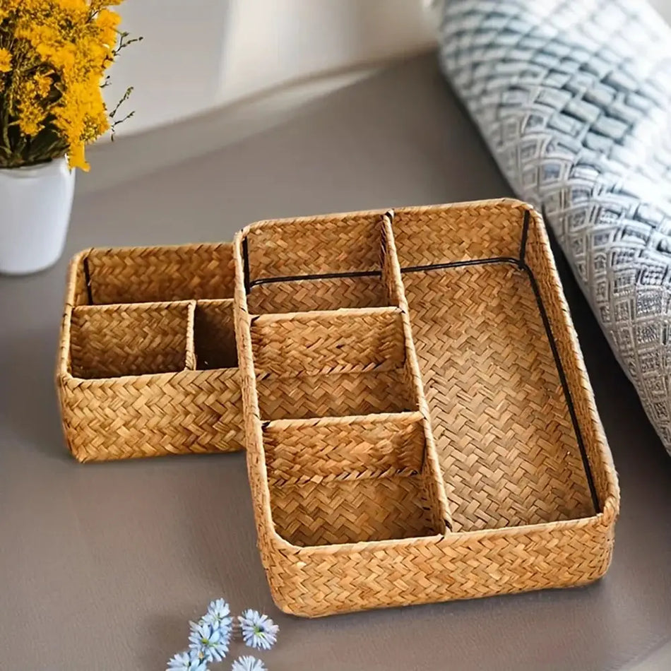Seagrass Woven Storage Basket Desktop Sundry Organizer Cosmetic Storage Practical Gifts for Families Friends by InterCyprus Trading Ltd