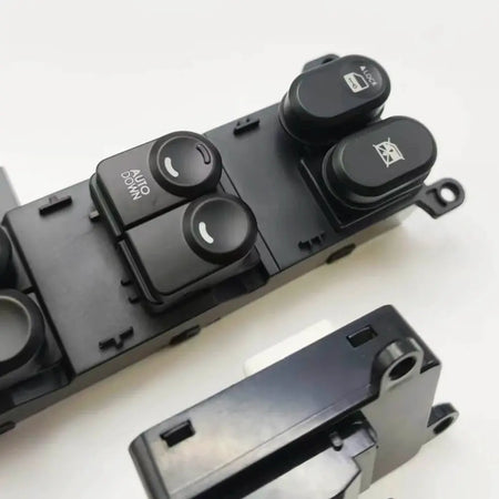 Power Window Master Switch 16 Pin For Hyundai I30 FD Elantra 2008-2012 by InterCyprus Trading Ltd