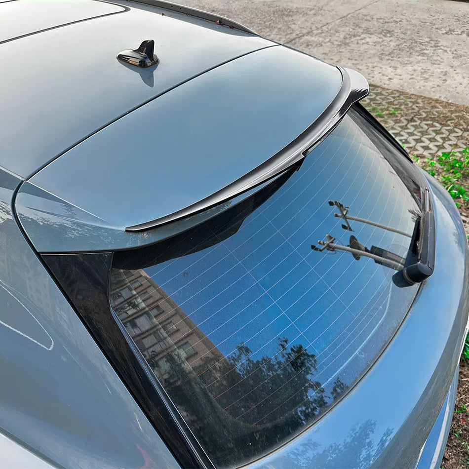 Заден спойлер в стил M4 за Audi Q3 F3 SUV 2019 до 2025