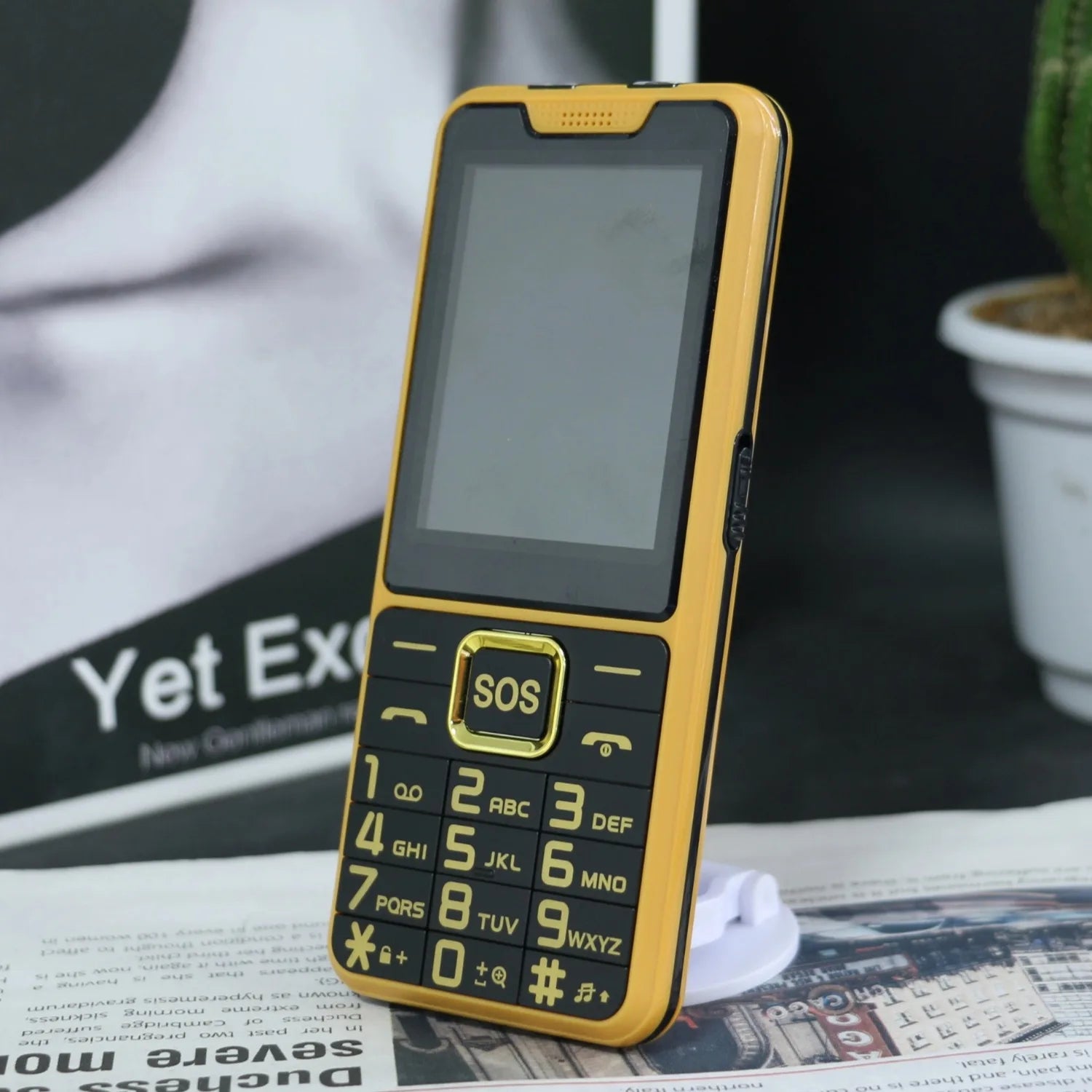 GSM 2G Unlocked Elderly Push Button Phone &ndash; Dual SIM SOS Key Gold / Full set