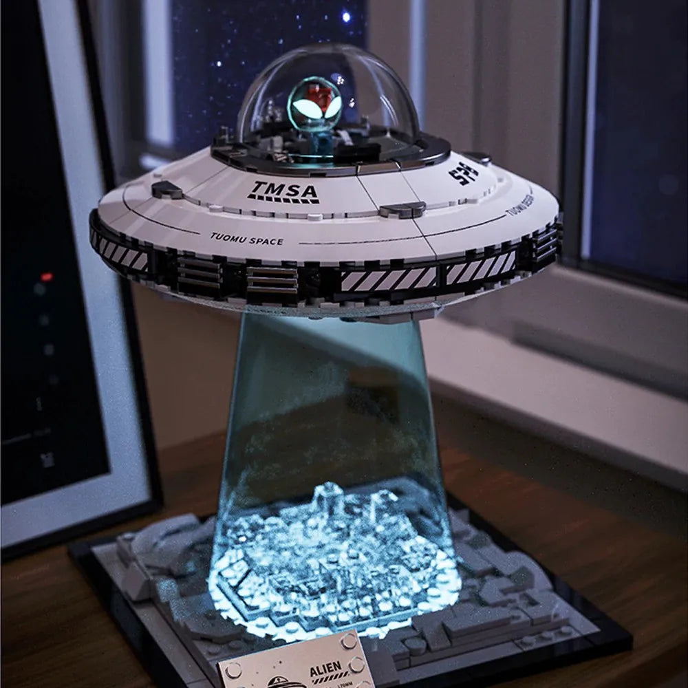 Technical Spaceship Space UFO Building Sets &ndash; 601 Pieces