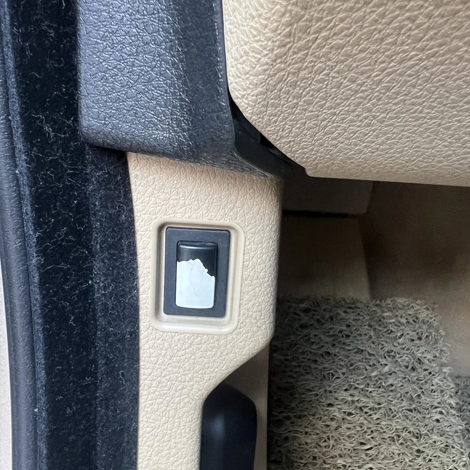 Trimmed Rear Trunk Switch Button Cover For BMW 1 2 3 4 5 6 X 7 Series E81 E82 E84 E90 F10 Model