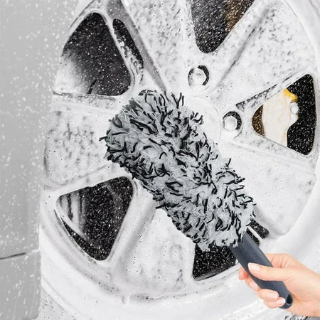 Portable Plush Car Cleaning Brush for Wheels and Rims