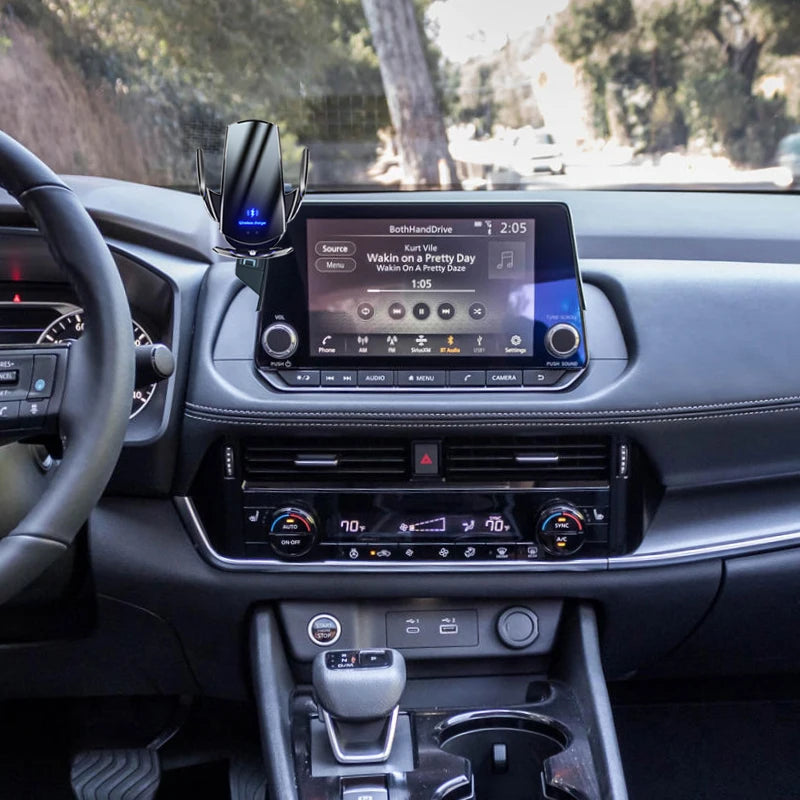 Nissan Sentra Sylphy 8 Tum Telefonhållare Trådlös Laddning