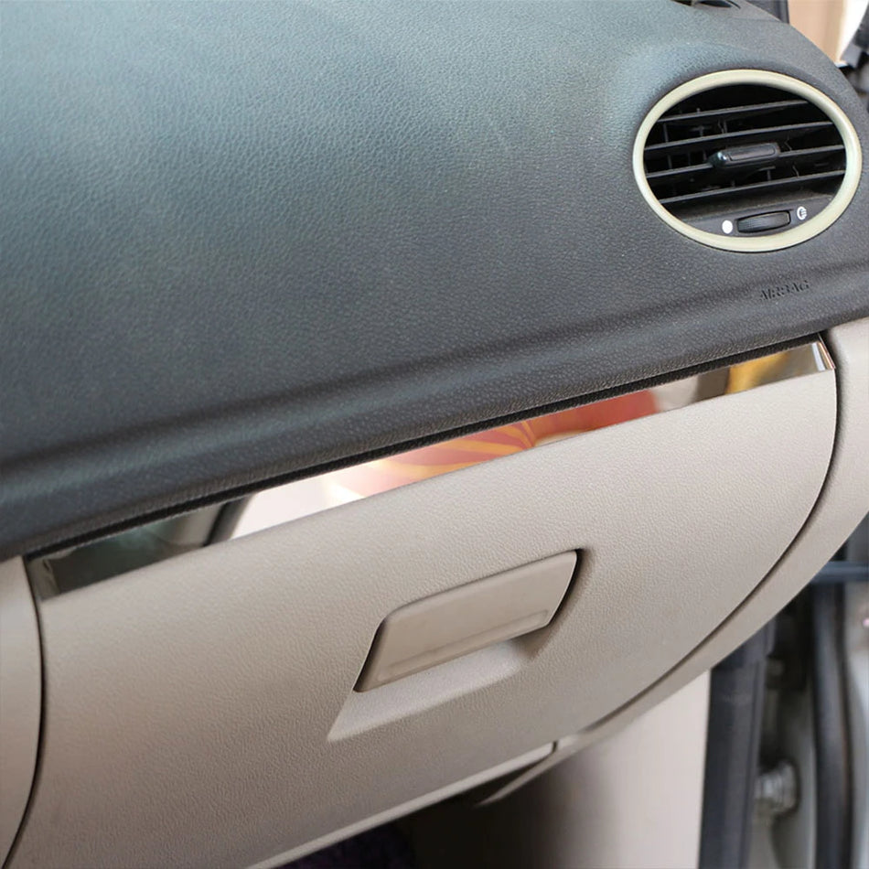 Ford Focus 2 MK2 Θήκη Γαντιών Συνοδηγού Αποθήκευση Παγιέτες Αυτοκόλλητο ABS Διακοσμητικό