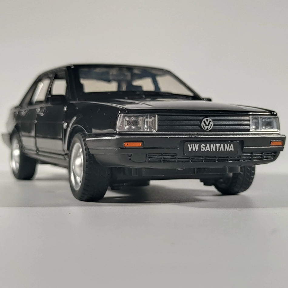 Modelo de Carro em Metal Fundido de Liga 1:32 para Volkswagen Santana