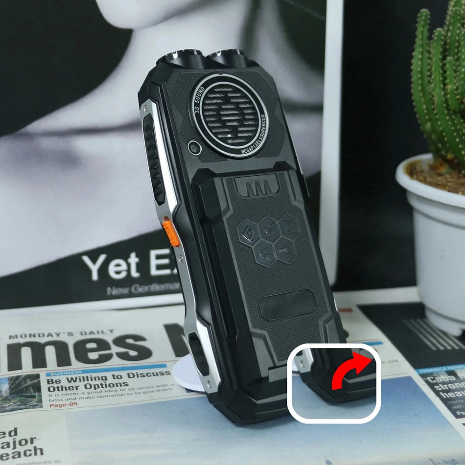 MAFAM Unlocked Outdoor Elderly Phone &ndash; Rugged Dual Torch