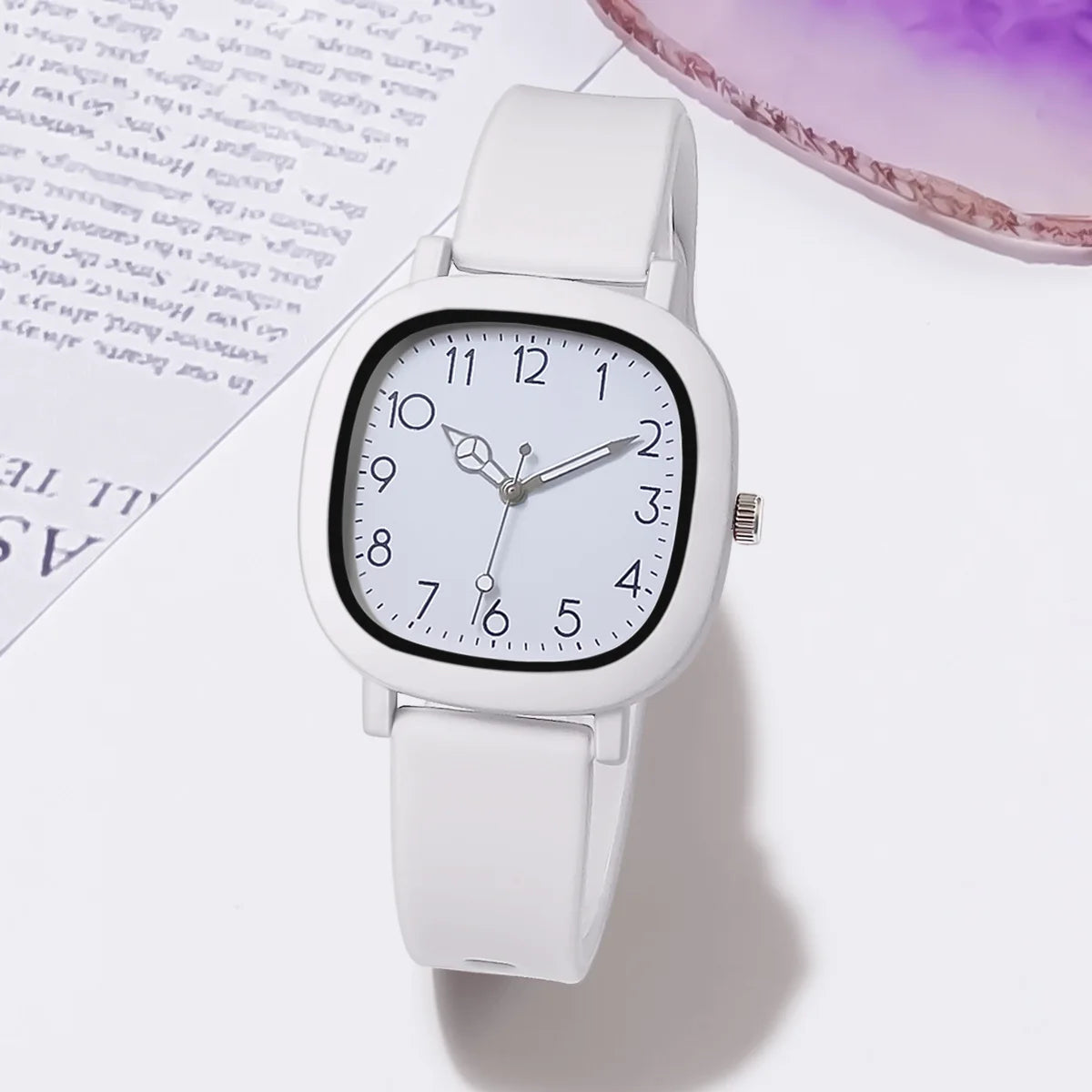 Fashionable Women's Quartz Watch with Silicone Band 2024 WHITE