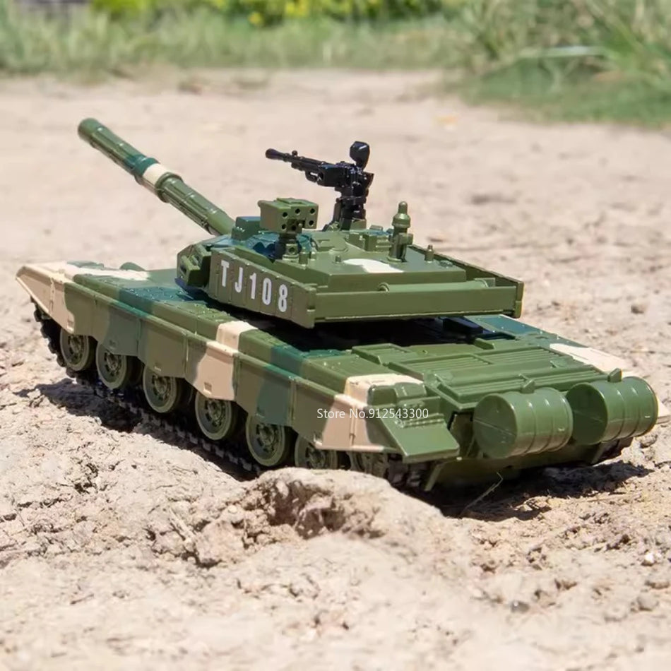 Model tankov na diecast, 1:32, z aluminijastim kovinskim telesom, zvok in svetloba.