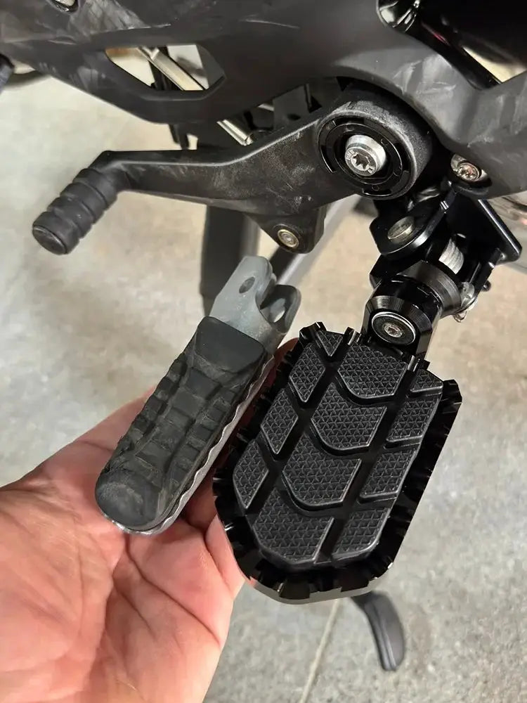 F800GS F700GS F650GS Motorcycle Foot Rest For BMW R1200GS 2004-2012 R1100GS R1150GS Foot Pegs Aluminum Adjustable Foot Peg Rest by InterCyprus Trading Ltd