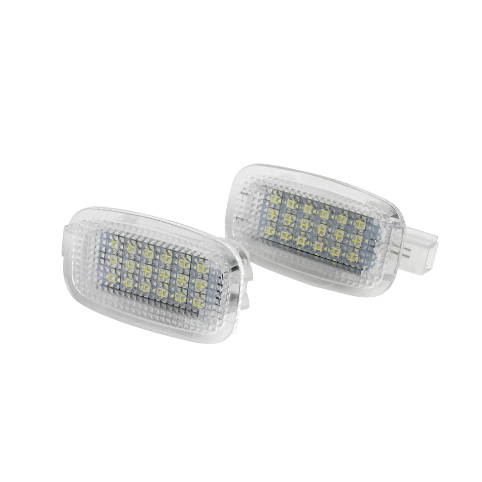 Baltos LED kojų apšvietimo bagažinės lempos Mercedes-Benz W204 W212 W216 W221