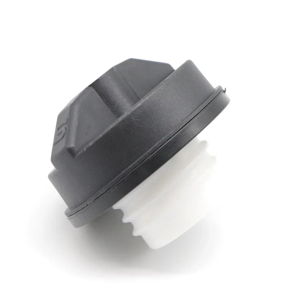 Fuel Tank Filler Cap With Locking Keys For Chevrolet Silverado, Durable Plastic, Tamper-Resistant Gas Cap