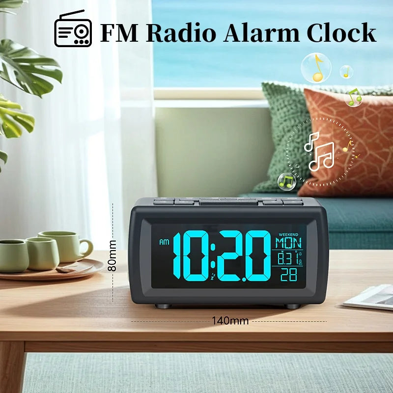 Orologio da tavolo digitale con radio FM e display LED a colori